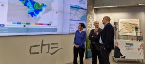 El delegado del Gobierno en Aragón, Fernando Beltrán, y el presidente de la CHE, Carlos Arrazola, se reúnen para debatir temas de interés conjunto